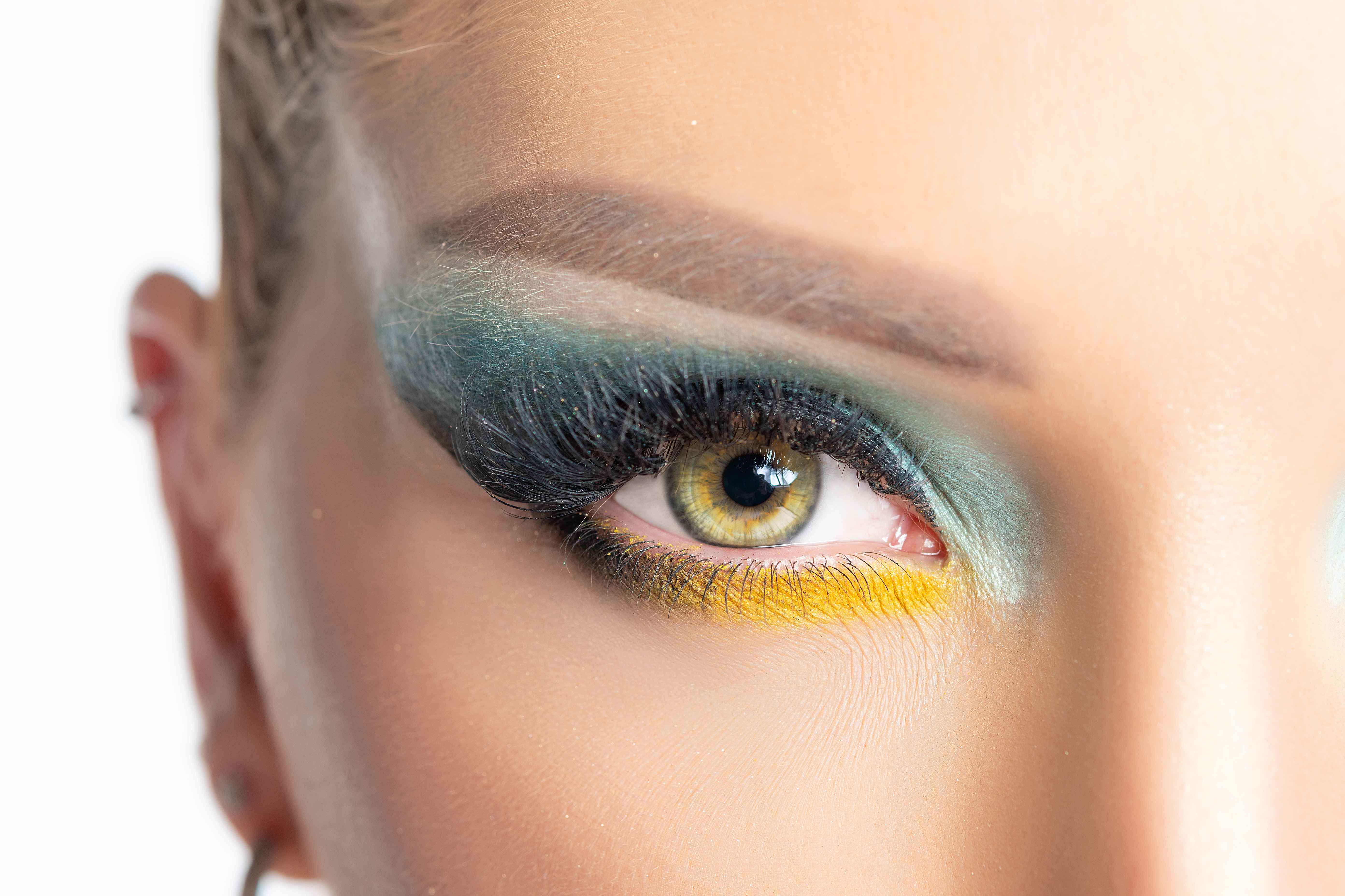 Get Creative with These Amazing Makeup Looks 